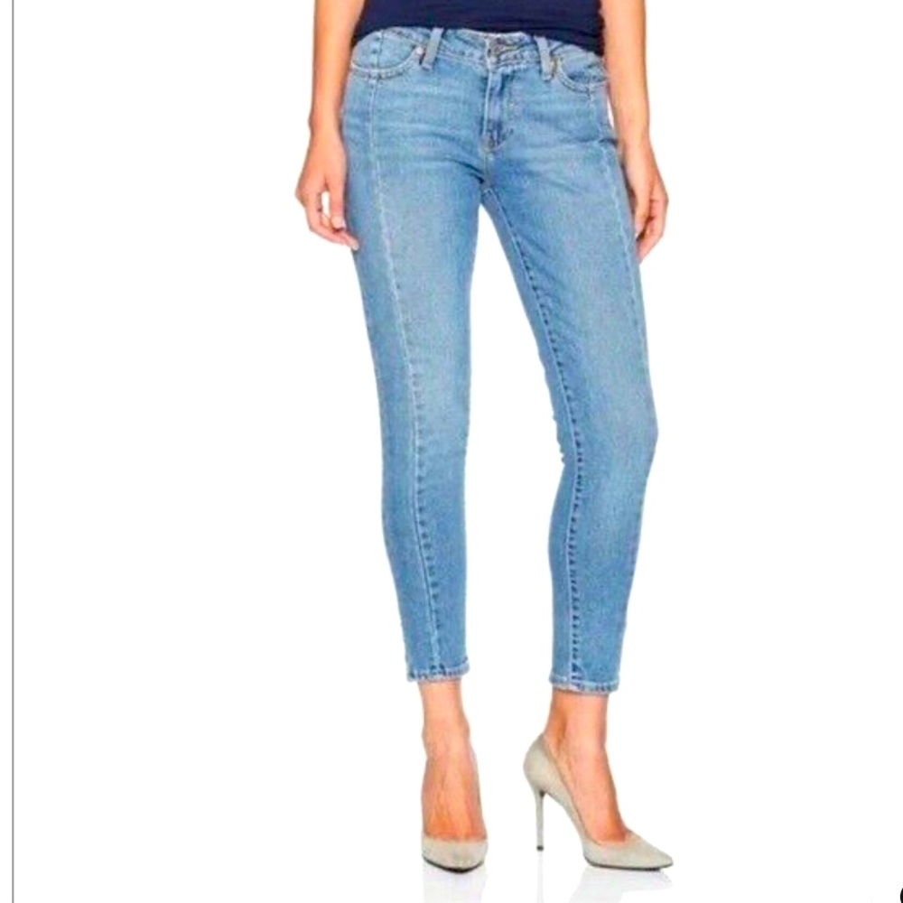 Levi’s 711 Seamed Mid Rise Slim
